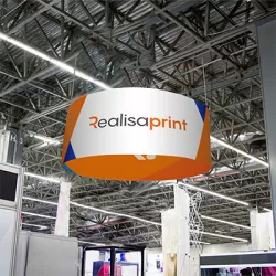 Cartel textil suspendido (fería)