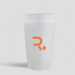 Vaso reutilizable translúcido